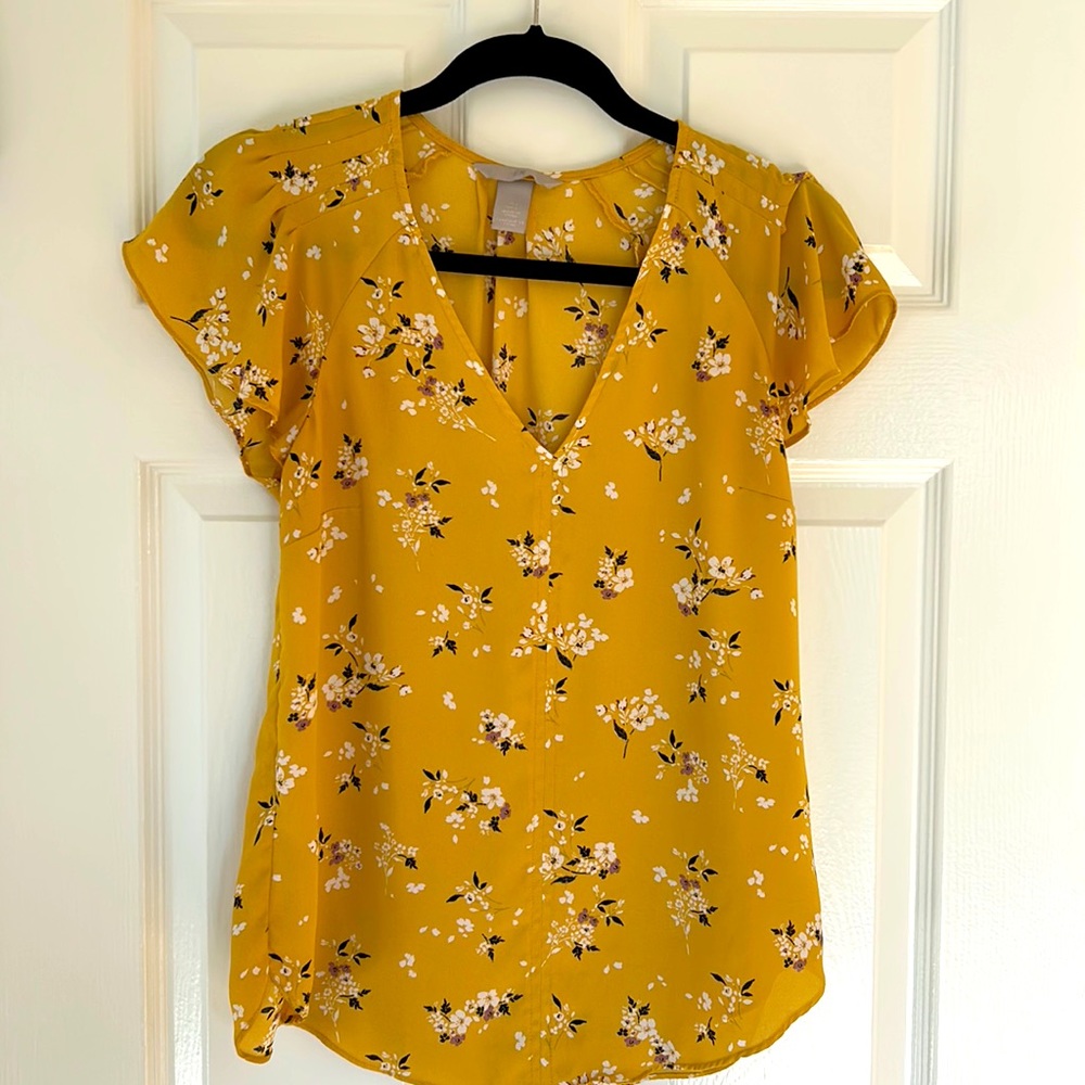 H&M floral blouse